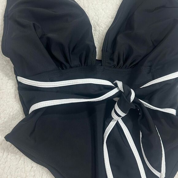 Women's Black One Piece - Picture 3 of 5